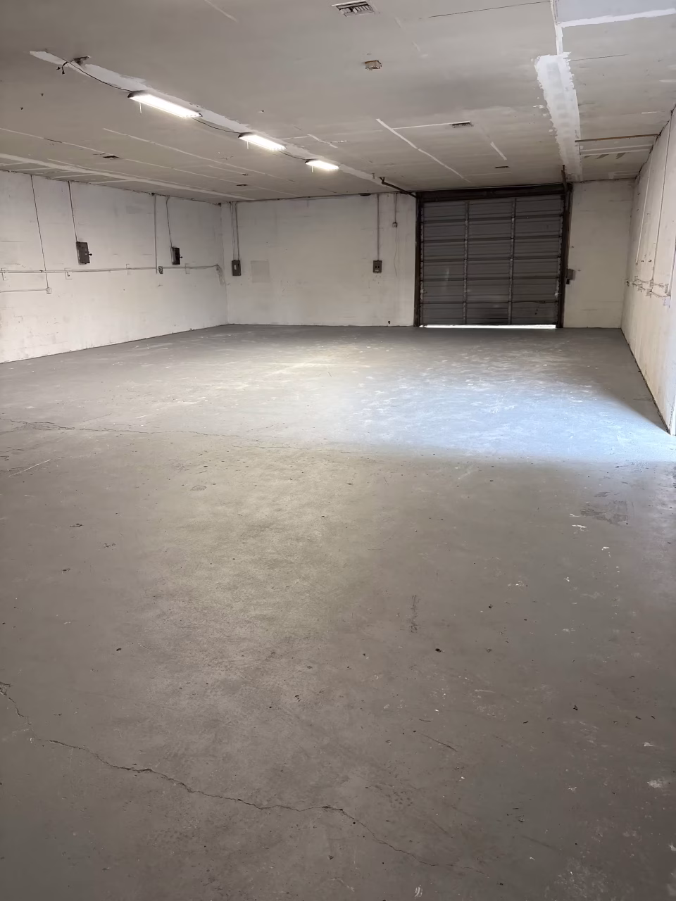 rent, Pro Business Centers, Office Space for Rent, space, Bradenton Warehouse Large, center