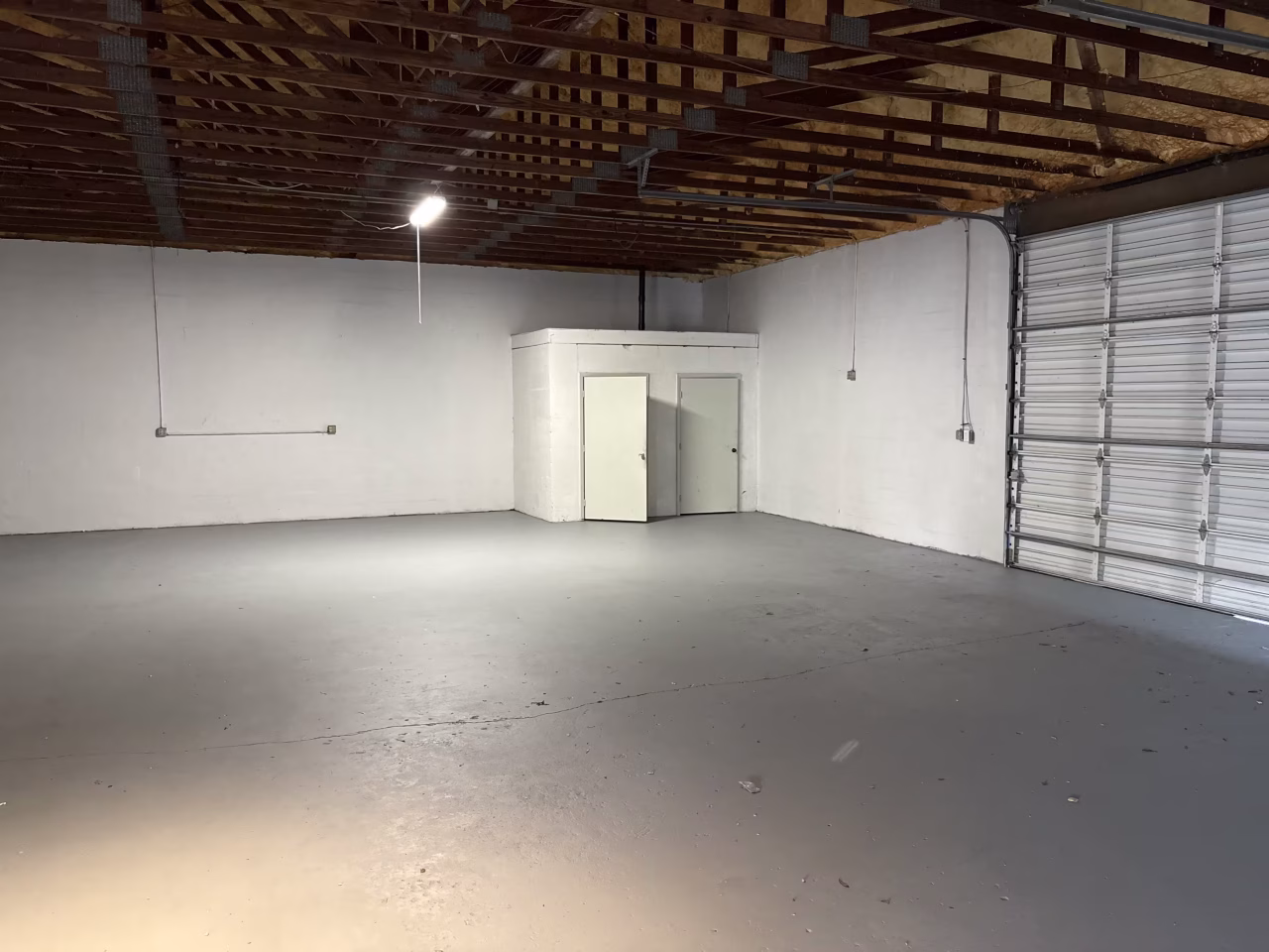 Pro Business Centers, center, Office Space for Rent, business, Bradenton Warehouse Medium, rent